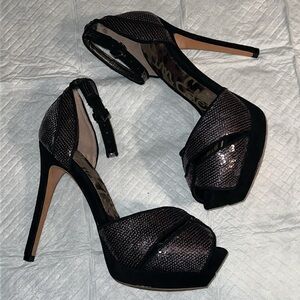 Sam Edelman Paisley sequin ankle strap heels open toe silver black sandals 6 1/2